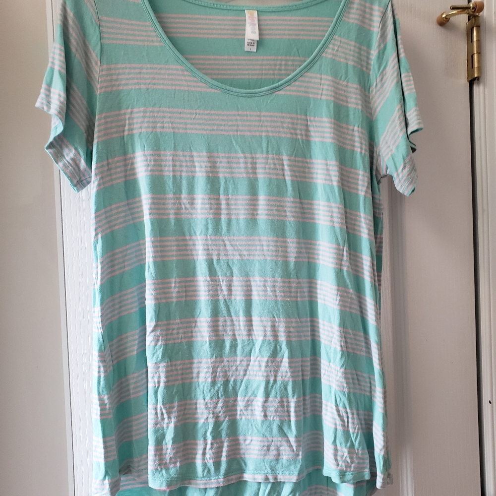 Lularoe classic t
